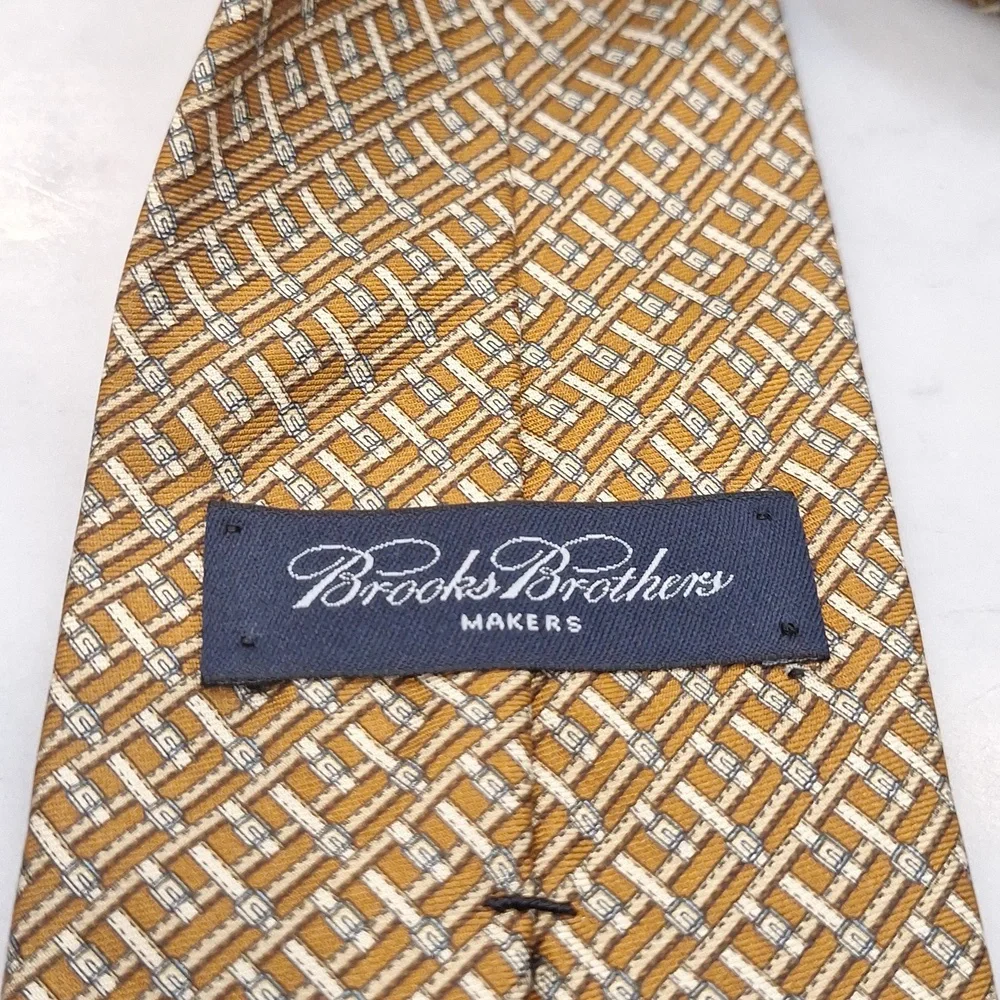 Brooks Brothers 100% Silk‎ Made in USA 4